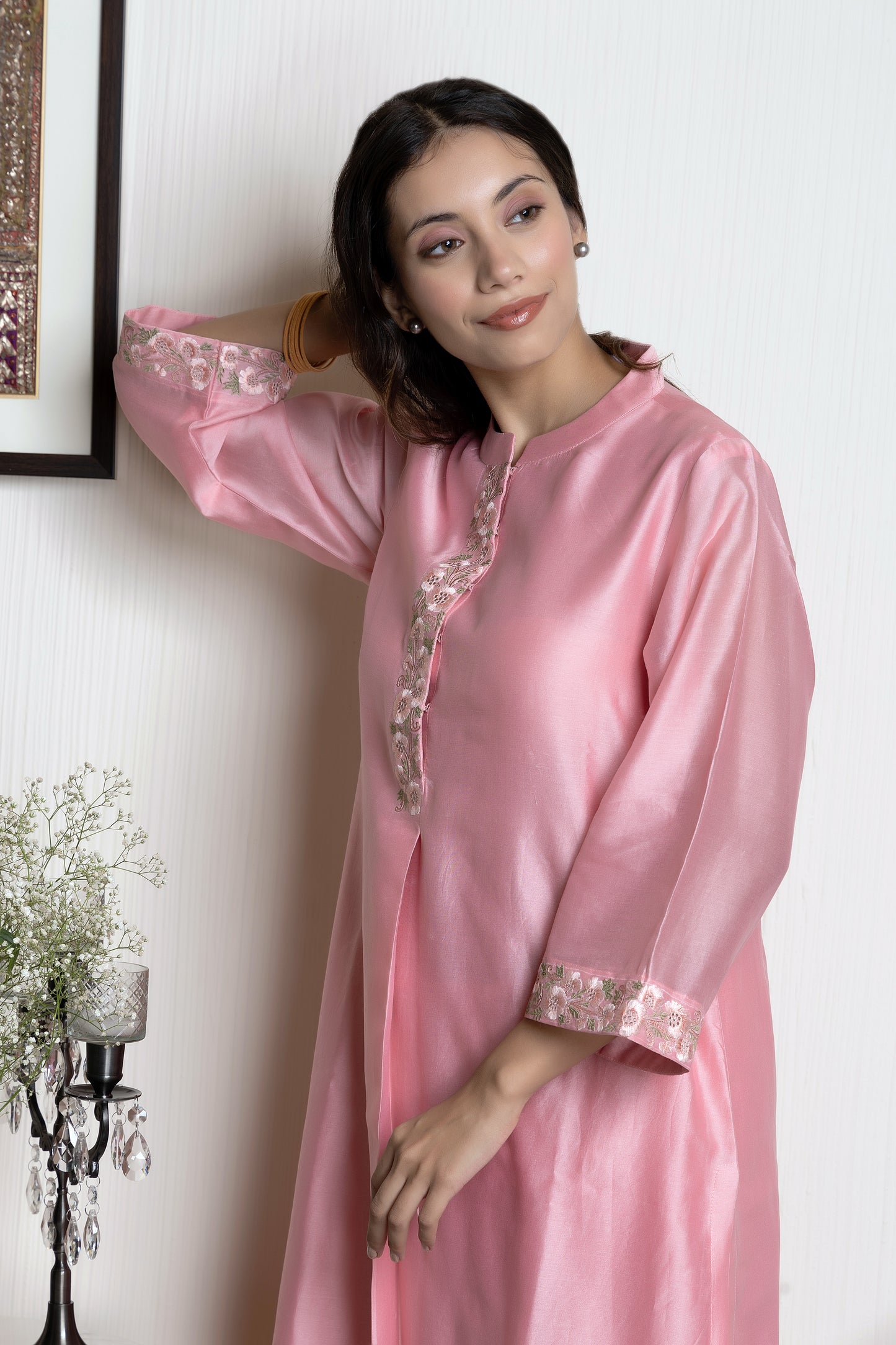 Nakkashi Pink Chanderi Embroidered Kurta Set