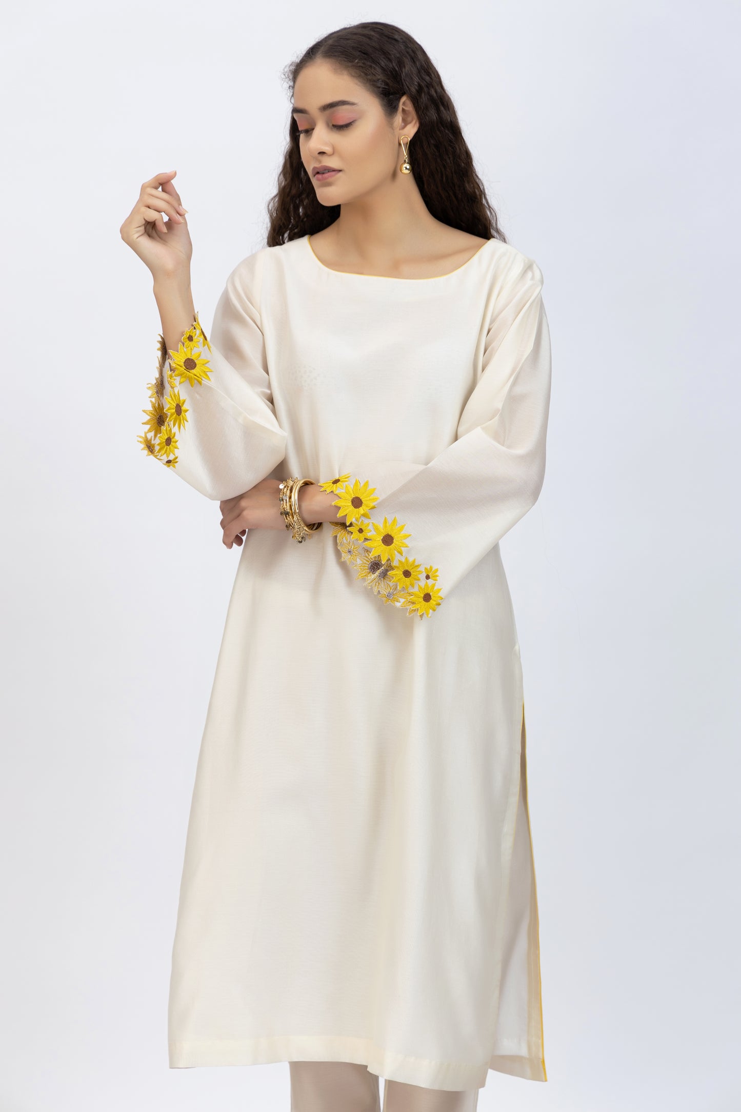 Bageecha Sunflower Chanderi Embroidered Kurta Set