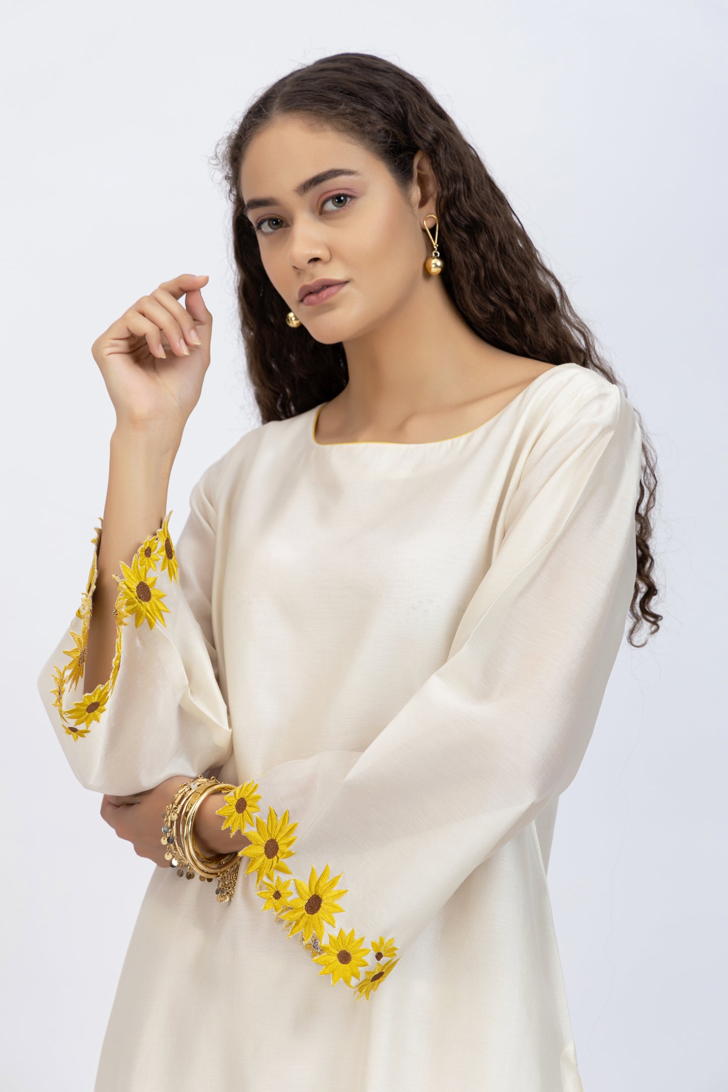 Bageecha Sunflower Chanderi Embroidered Kurta Set