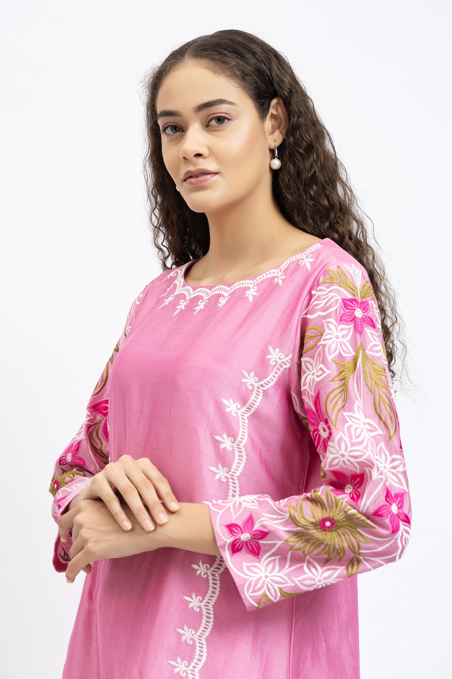 Bageecha Pink Chanderi Embroidered Kurta Set