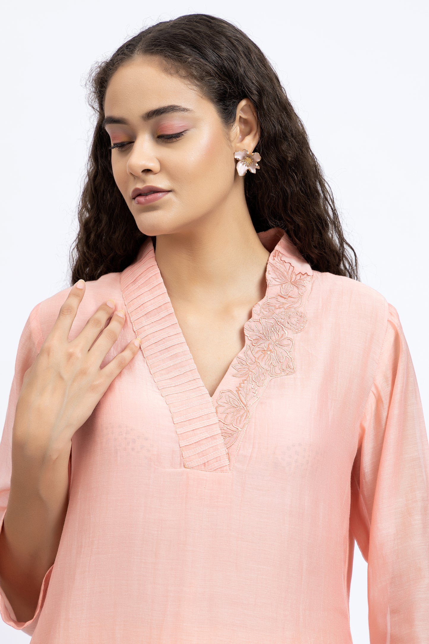 Bageecha Peach Chanderi Embroidered Kurta Set