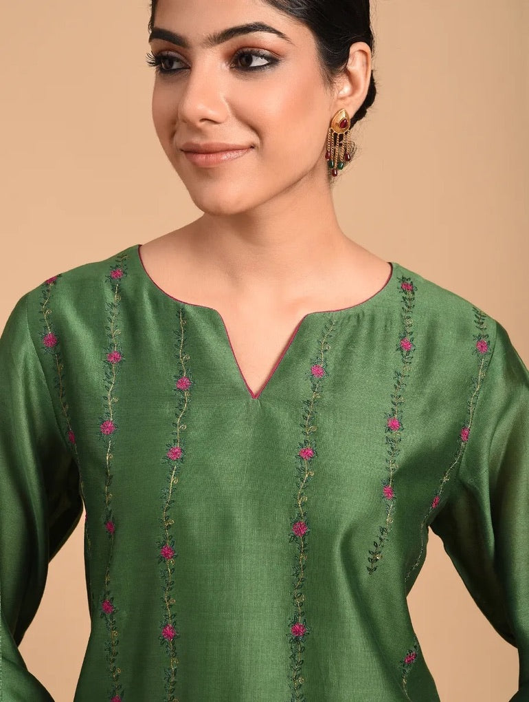Shyam Rang Bottle Green Hand Embroidered Kurta Set