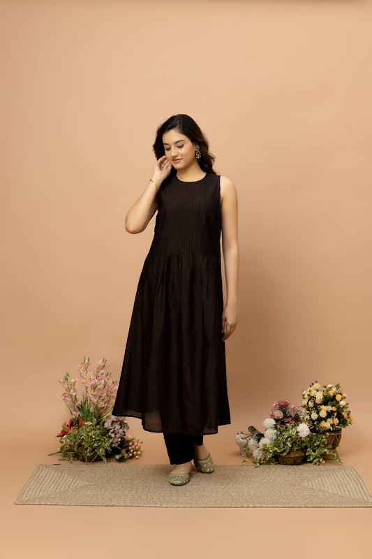 Rozanna Black Chanderi Pintuck Kurta Set