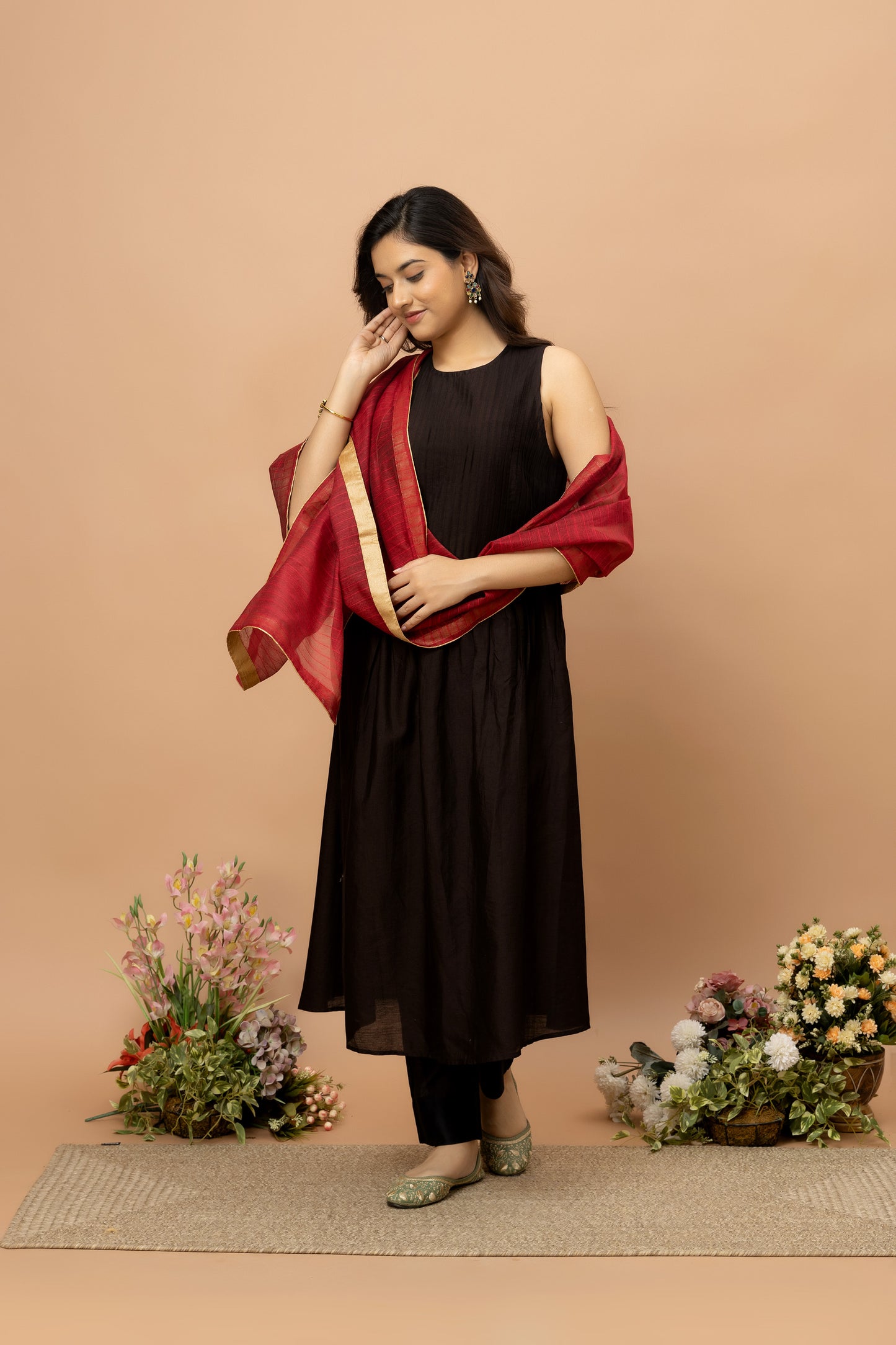 Rozanna Maroon Handloom Cotton Dupatta