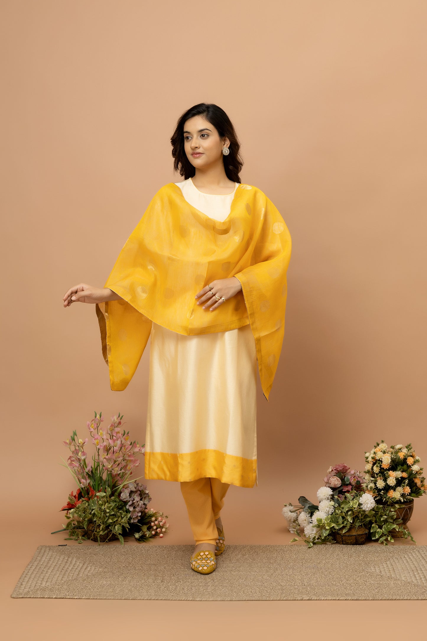 Rozanna Mustard Linen Dupatta