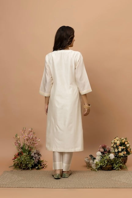Rozanna Off White Textured Chanderi Kurta