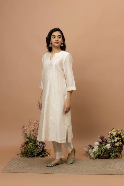 Rozanna Off White Textured Chanderi Kurta