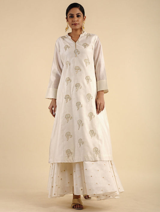 Lyrical Chanderi Off White Embroidered Kurta Set