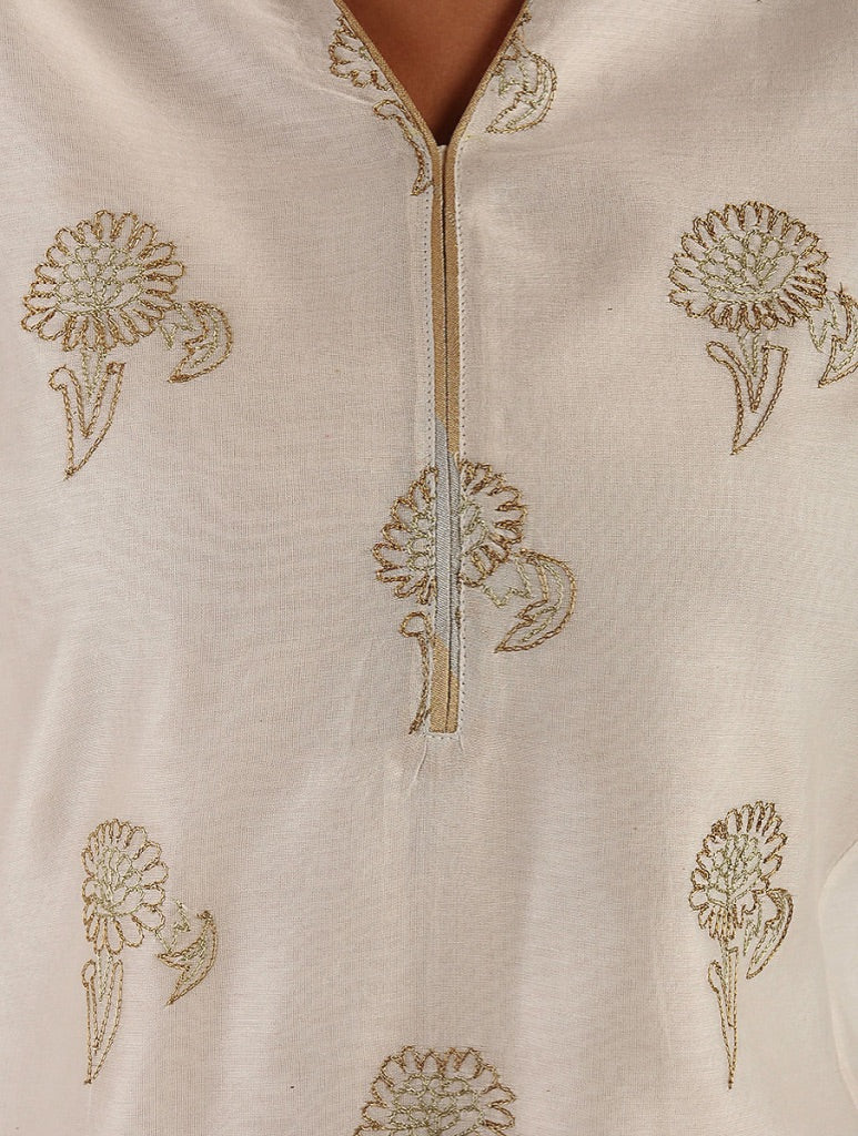 Lyrical Chanderi Off White Embroidered Kurta Set